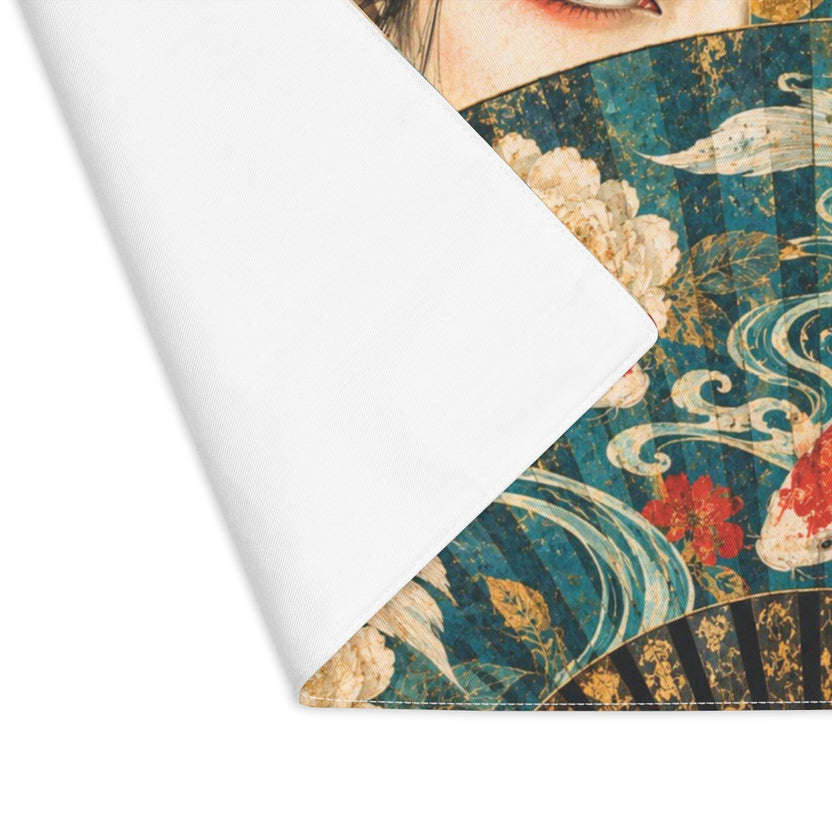 POS5 | mockup:6aa8ddf21dde0b7fd10e28bf_63956_5503_close-up-folded