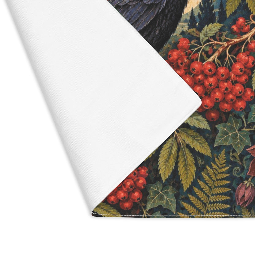 POS5 | mockup:6aa8dfd8fe30adf34d04441a_63956_5503_close-up-folded